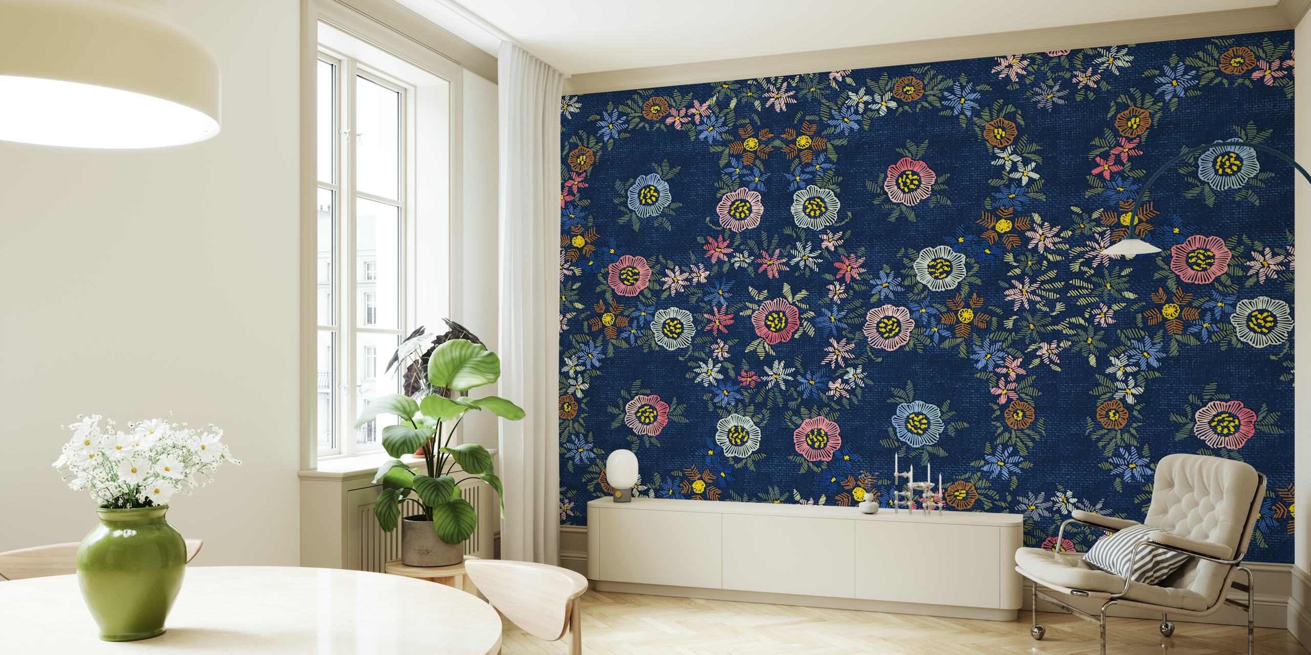 Ζωντανή κεντητική λουλουδιών σε Embroidered flowers dark blue wallpaper από το Happywall